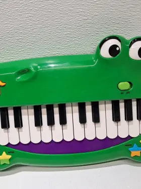 H57700-01 BABY GENIUS Djs Sing Along Keyboard #3