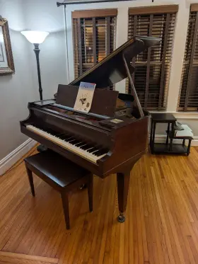 Ellington 102148 Inch Baby Grand Piano