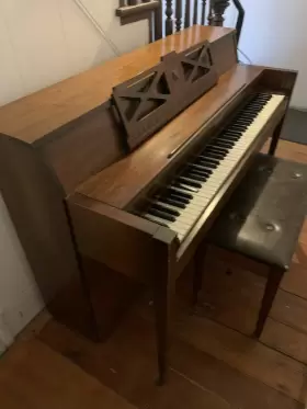 1911 PIANO