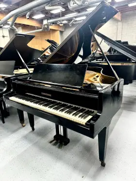 89697 GROTRIAN Steinweg Piano Ebony