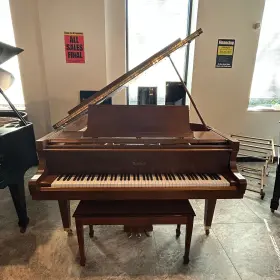 419333 KAWAI Howard Piano