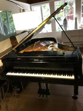 271532 KAWAI Piano #3