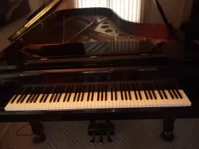 GS-70 KAWAI Ebony Piano #2