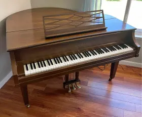 A55705 KIMBALL Baby Piano