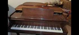 189577 KNABE Baby Piano