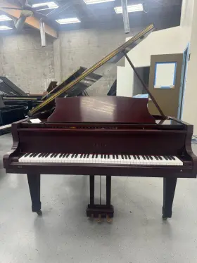 G028002 KNABE Sojin Baby Piano Mahogany