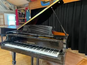 SKG-500 KOHLER CAMPBELL Piano