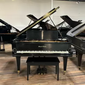 21084 MASON HAMLIN Ebony Piano