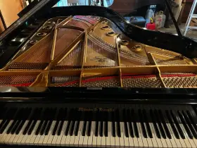 29337 MASON HAMLIN Piano Boston