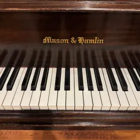 45631 MASON HAMLIN Piano #2