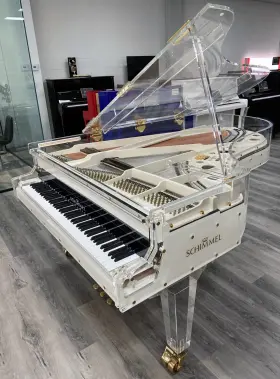 K-208 SCHIMMEL Piano