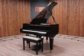 50TD SOHMER Baby Piano Ebony Indonesia Spruce Plate