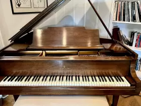 258462 STEINWAY SONS Piano