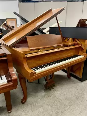 308309 STEINWAY SONS Chippendale Baby Piano #2