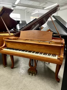308309 STEINWAY SONS Chippendale Baby Piano