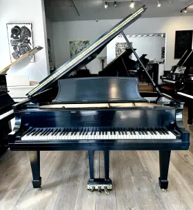 331817 STEINWAY SONS Piano Ebony