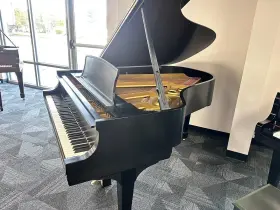 438730 STEINWAY SONS Piano #3