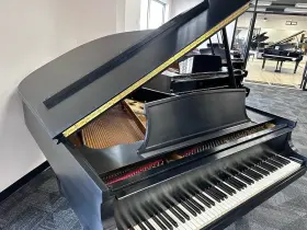 438730 STEINWAY SONS Piano