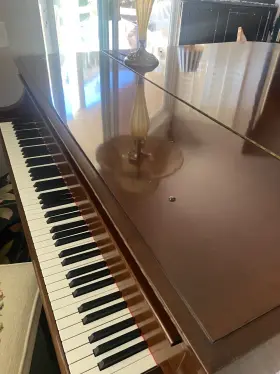 481892 STEINWAY SONS Piano