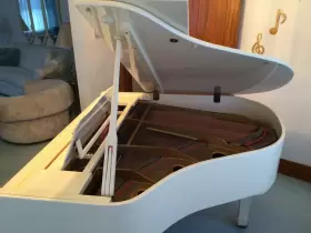 G-452 WURLITZER Piano #2