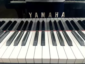 2650328 YAMAHA Piano Ebony #3