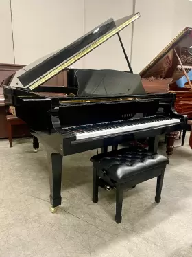 3880386 YAMAHA Piano Ebony