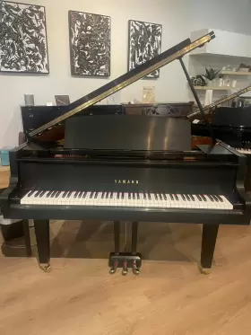 4930768 YAMAHA Baby Piano Ebony #2