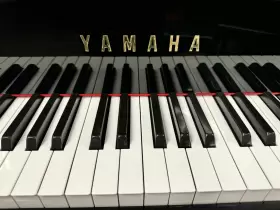 5290582 YAMAHA Piano Ebony #2