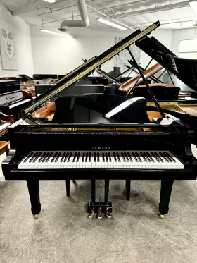 5290582 YAMAHA Piano Ebony