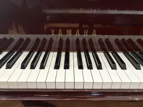 6105978 YAMAHA Baby Piano Mahogany #2
