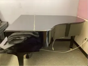 PIANO-400B YAMAHA Baby Classic Elegance Superior