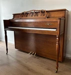 Kawai 604-m Upright Console Piano 44" Satin Oak. Fixed Price $2495.00.